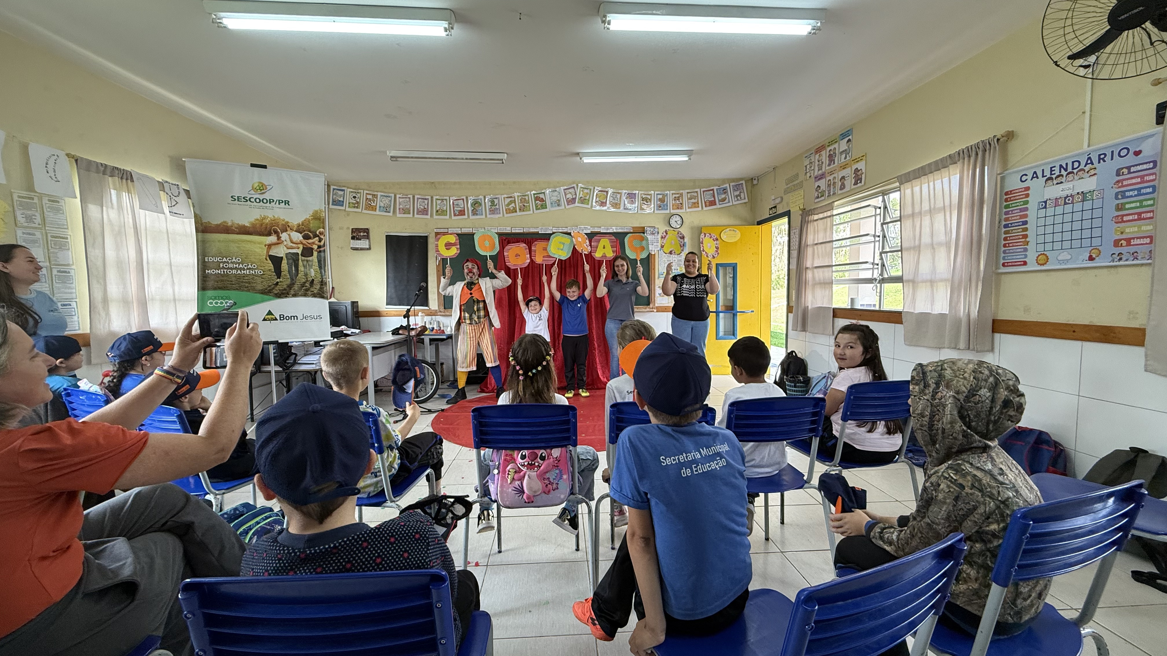 CooperJovem leva o “Mundo da Cooperação” às escolas